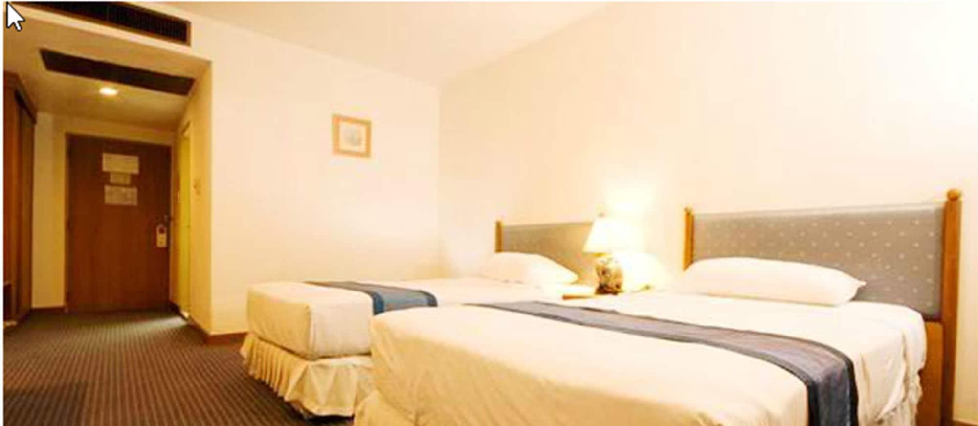 Hotel Tarin 3*